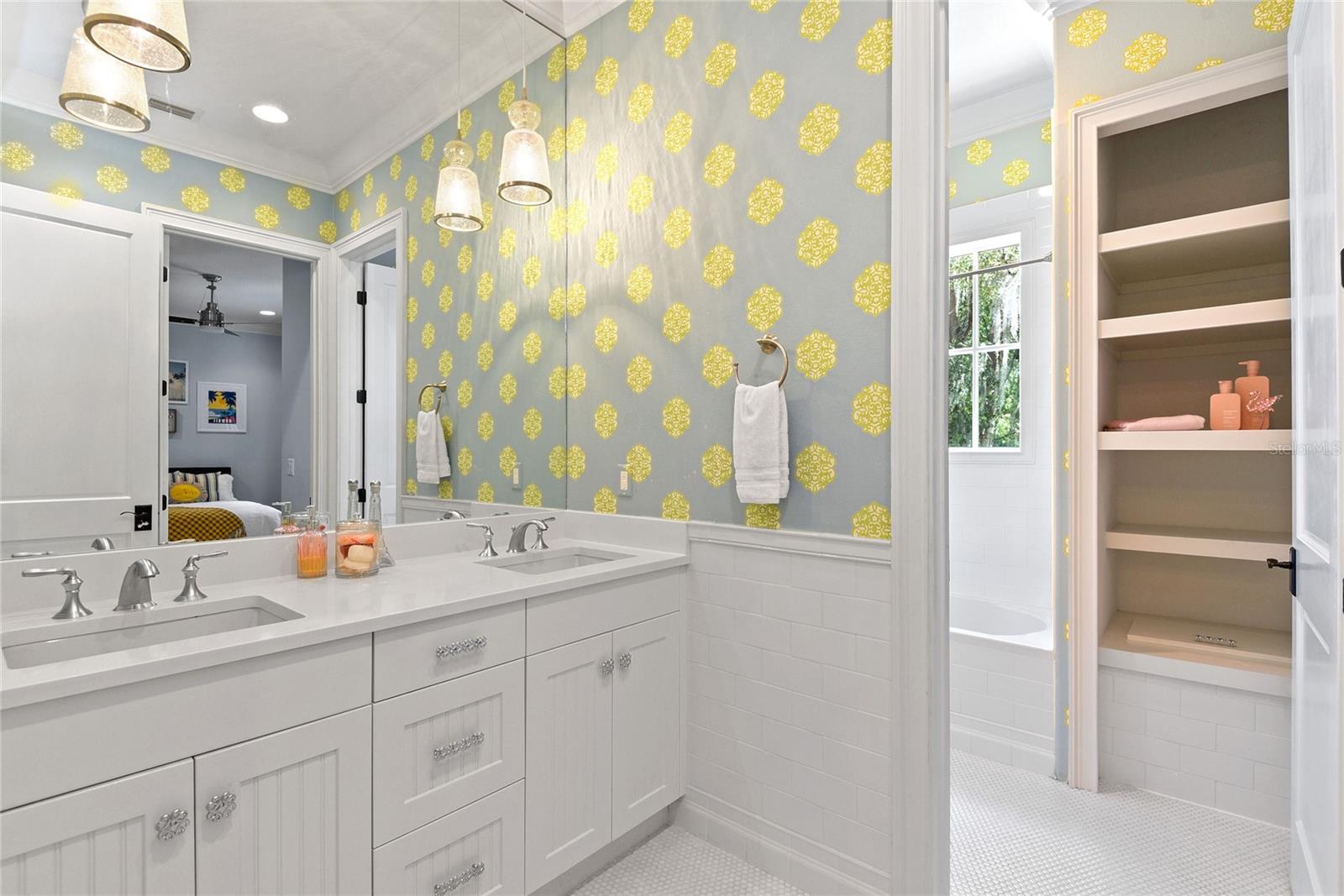 COMSTOCK PARK - Residential