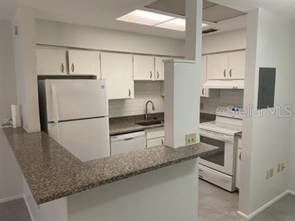 Photo of 2360 Maben Circle #Q3, Palm Harbor, FL 34683 (MLS # TB8485403)