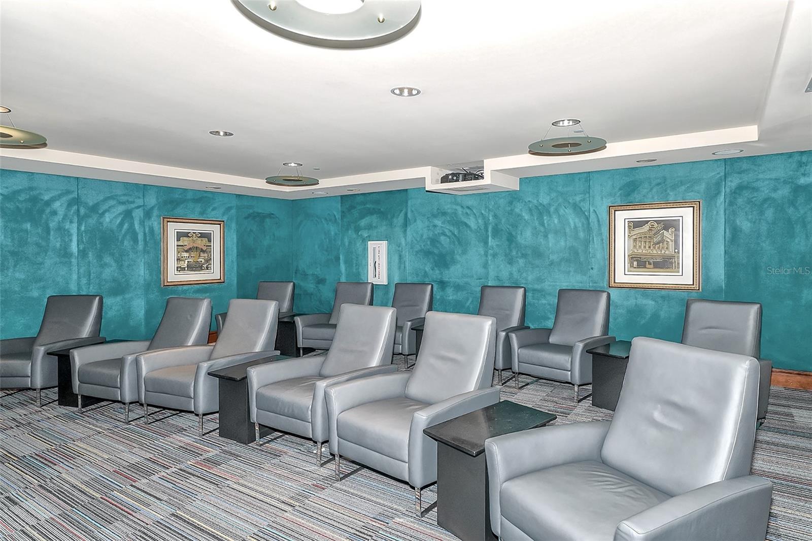 ONE HUNDRED CENTRAL - Residential Lease