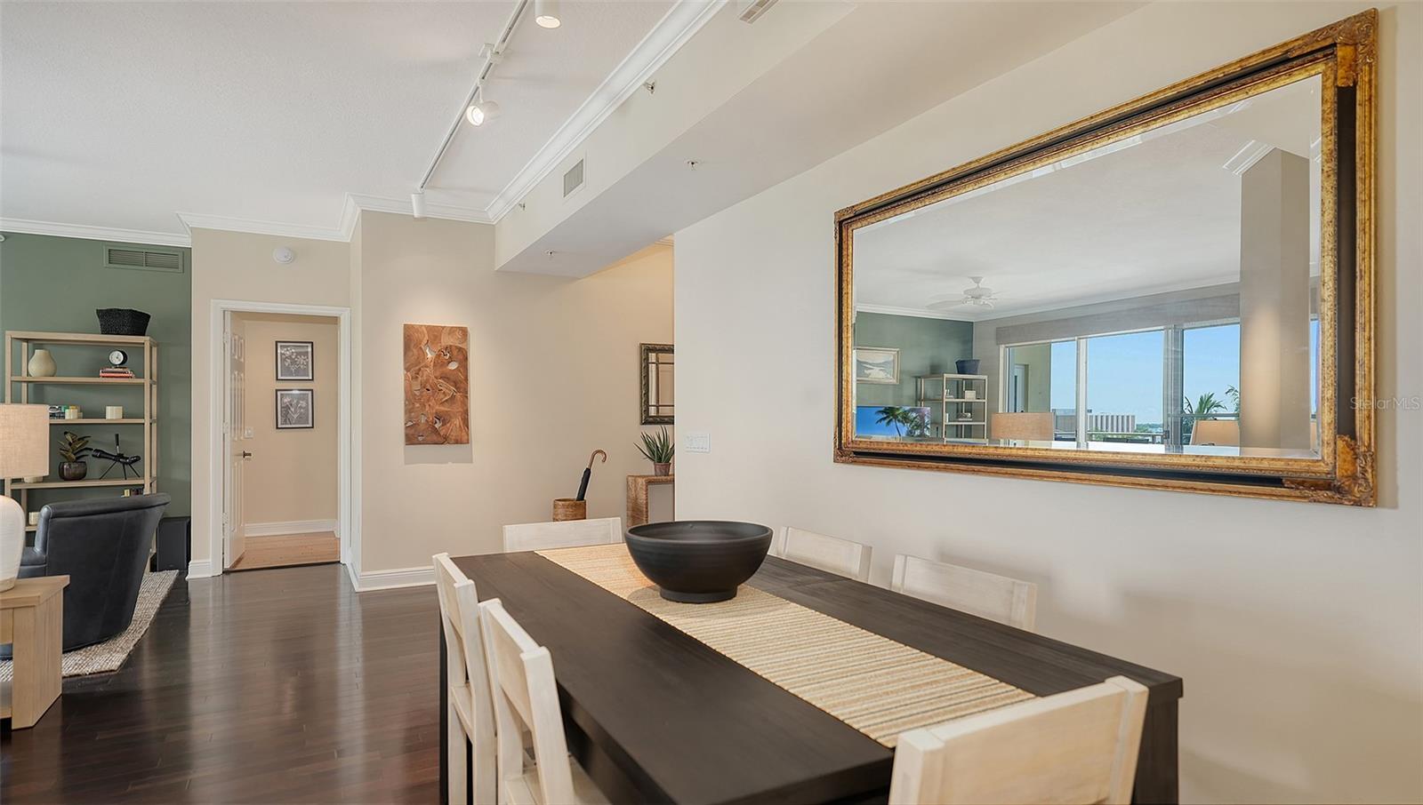 ONE HUNDRED CENTRAL - Residential Lease