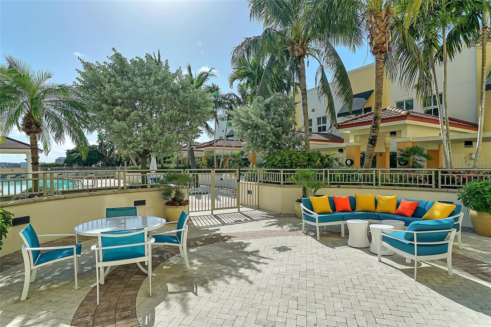 ONE HUNDRED CENTRAL - Residential Lease