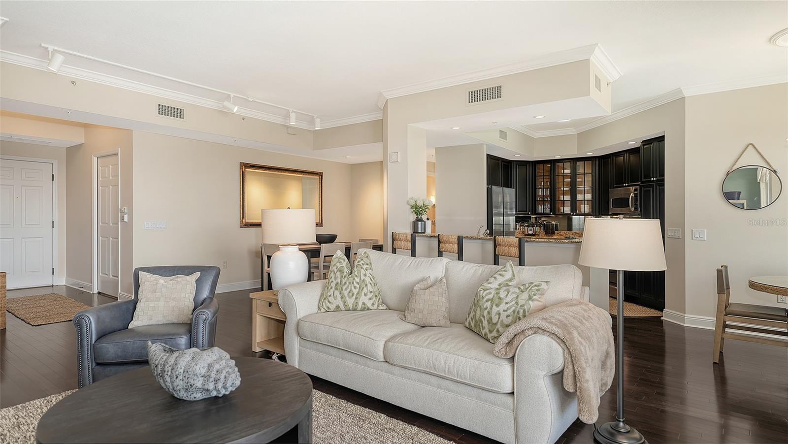 ONE HUNDRED CENTRAL - Residential Lease