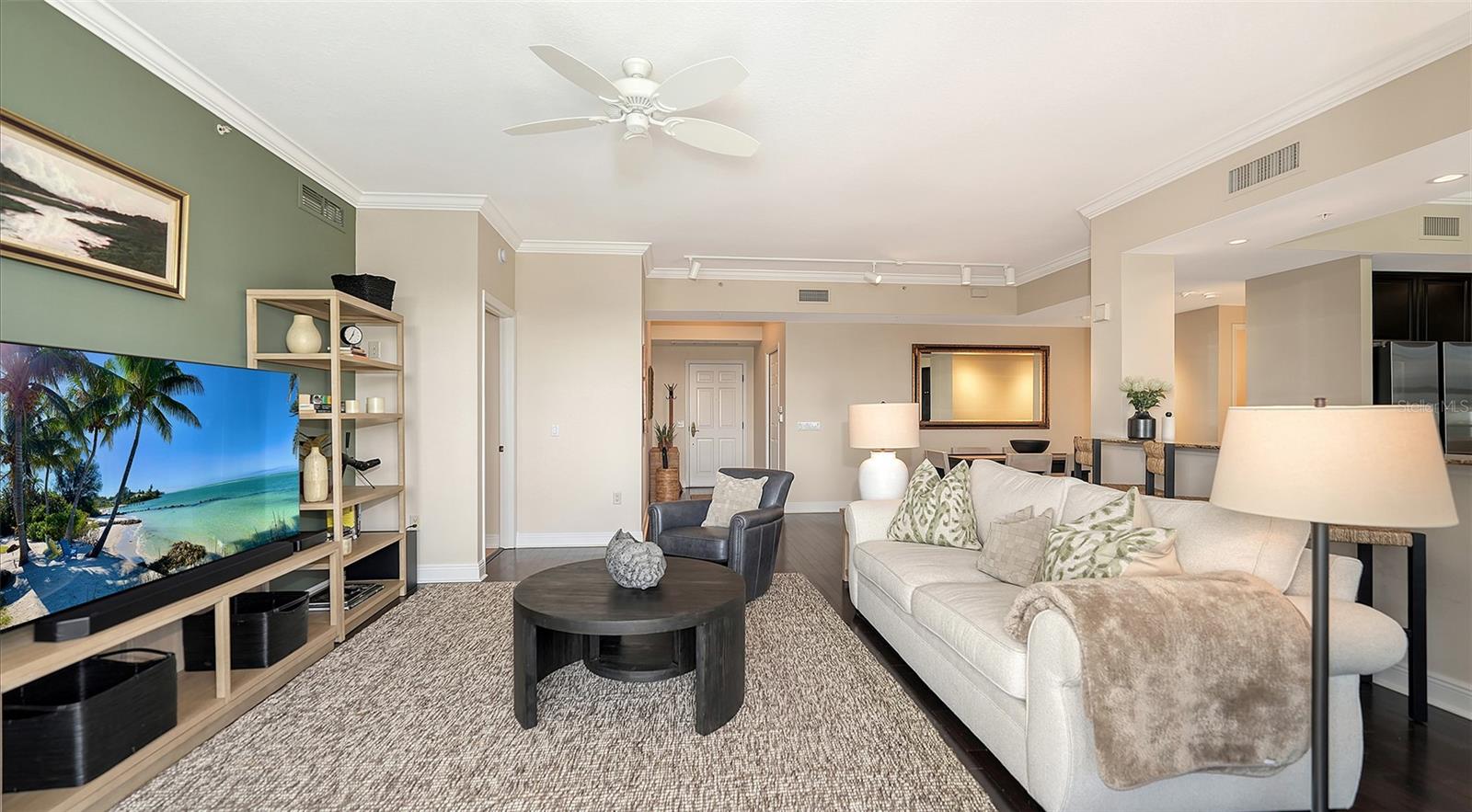 ONE HUNDRED CENTRAL - Residential Lease