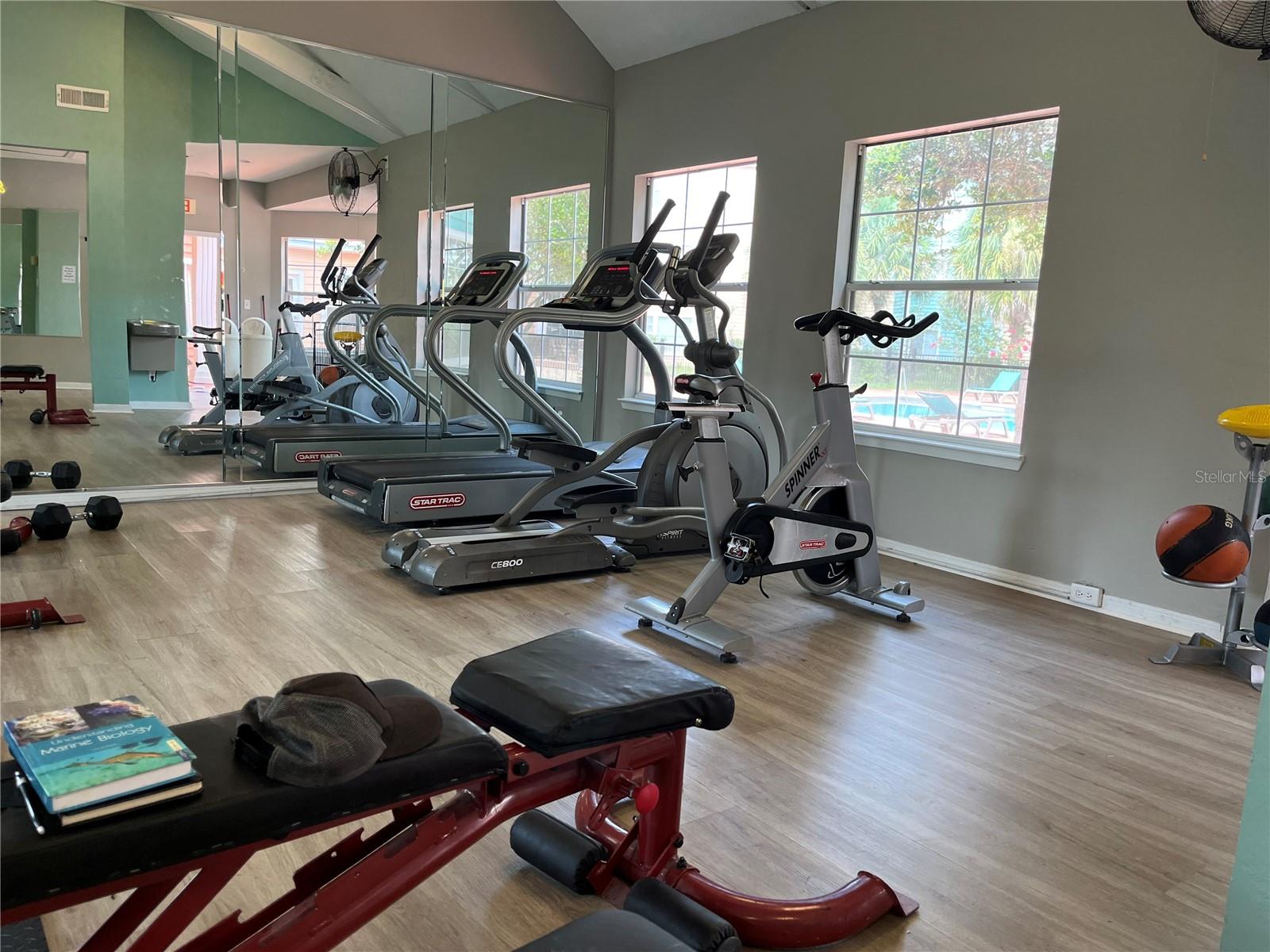 UNIVERSITY COMMONS - Residential