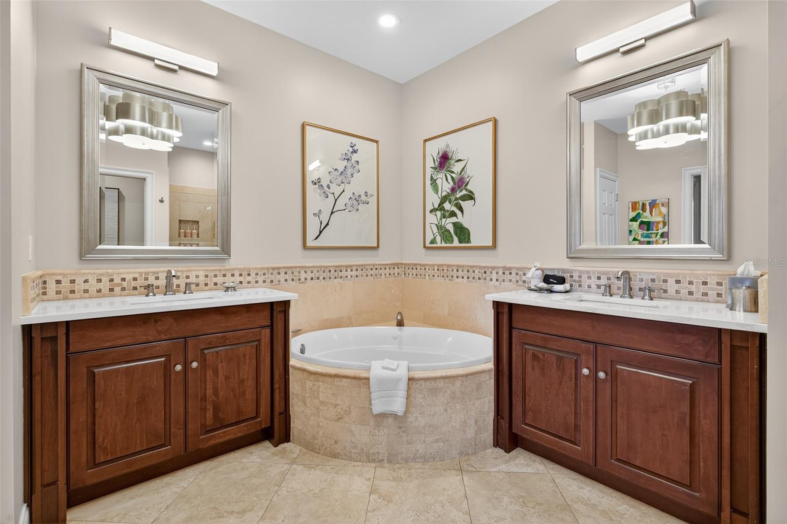 OCEAN TOWERS/HAMMOCK BEACH - Residential