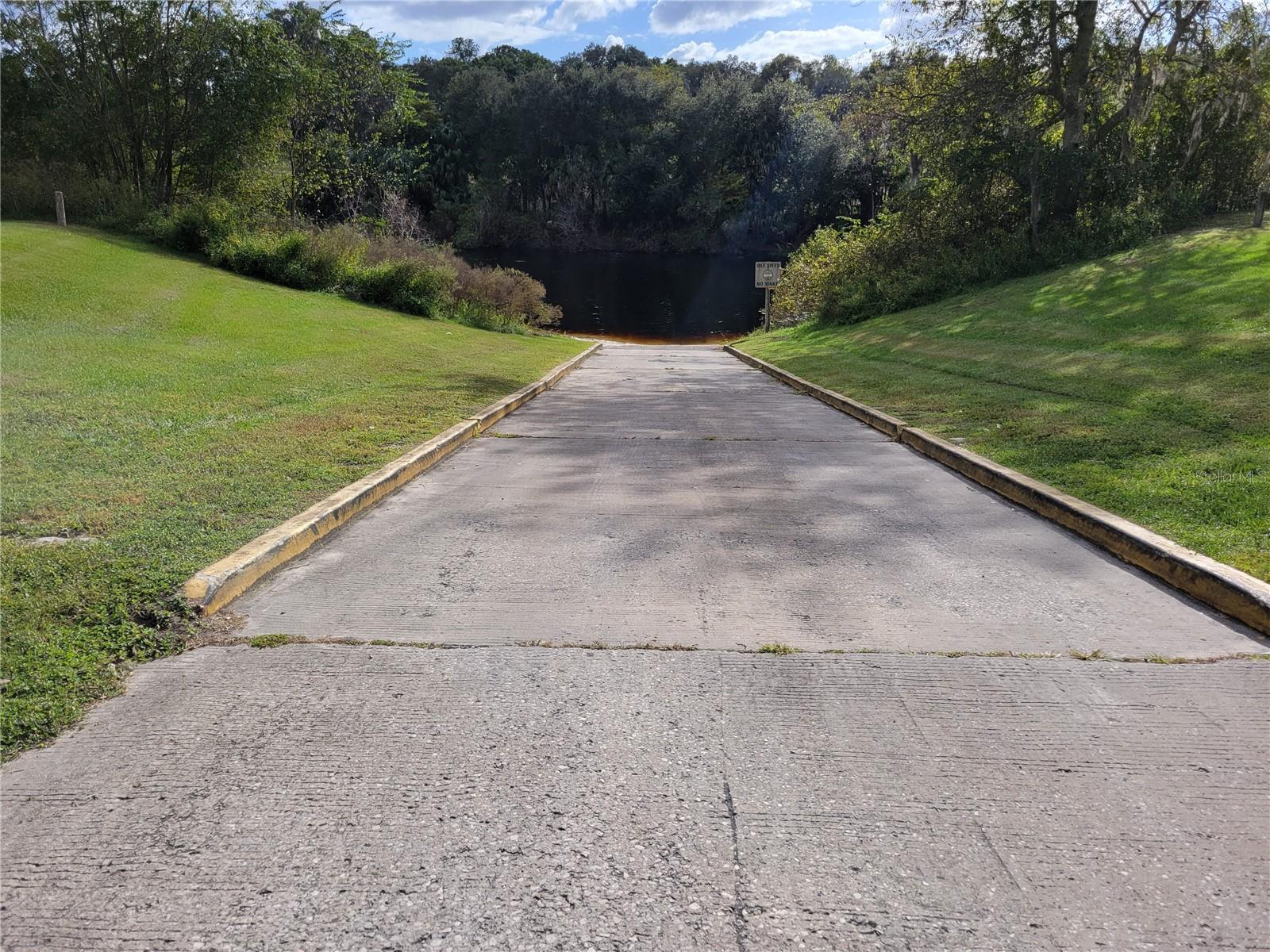 MOSS BLUFF RANCHES - Land