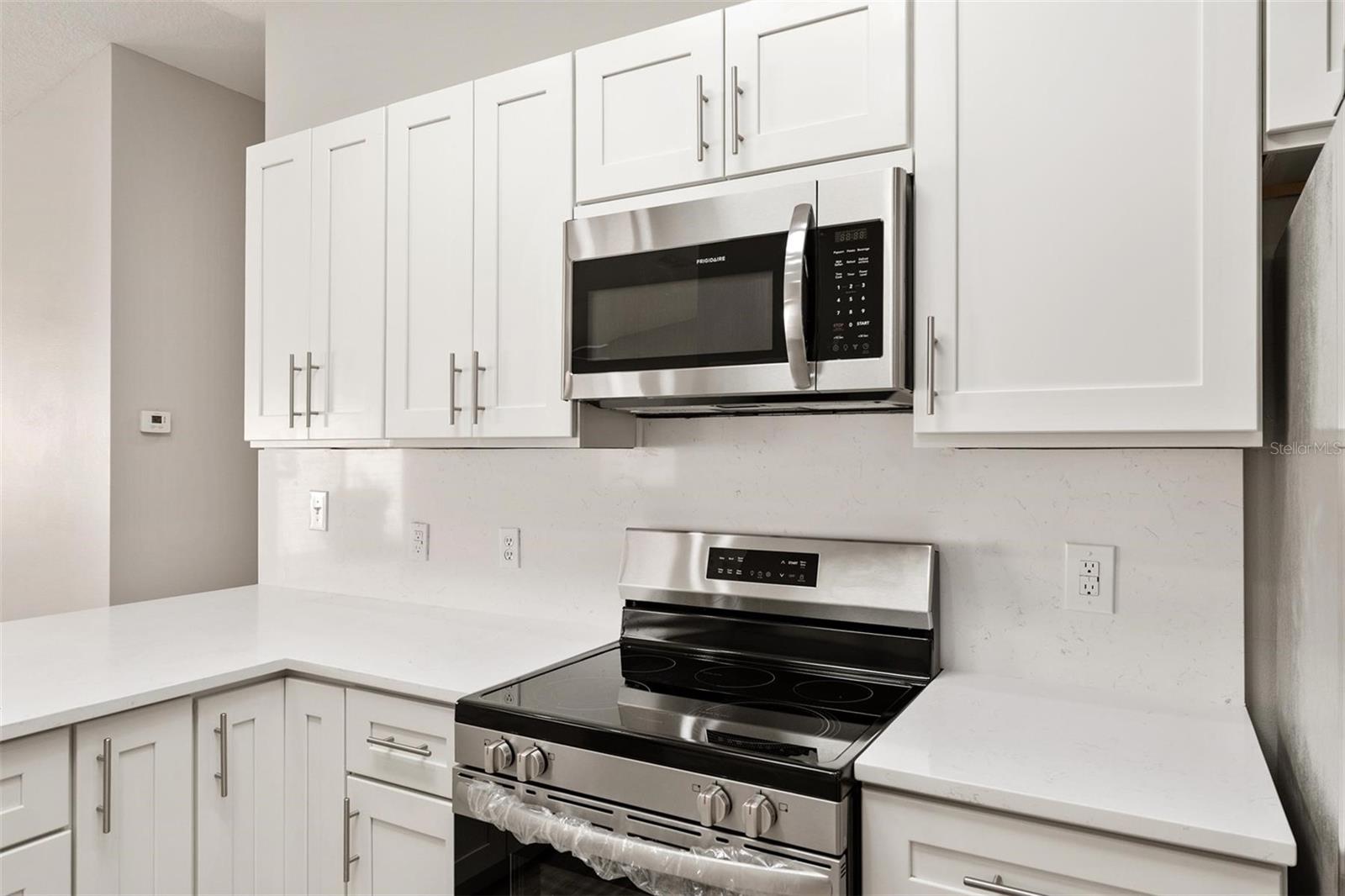 VILLAGES OF SUMTER VILLA DE LEON - Residential Lease