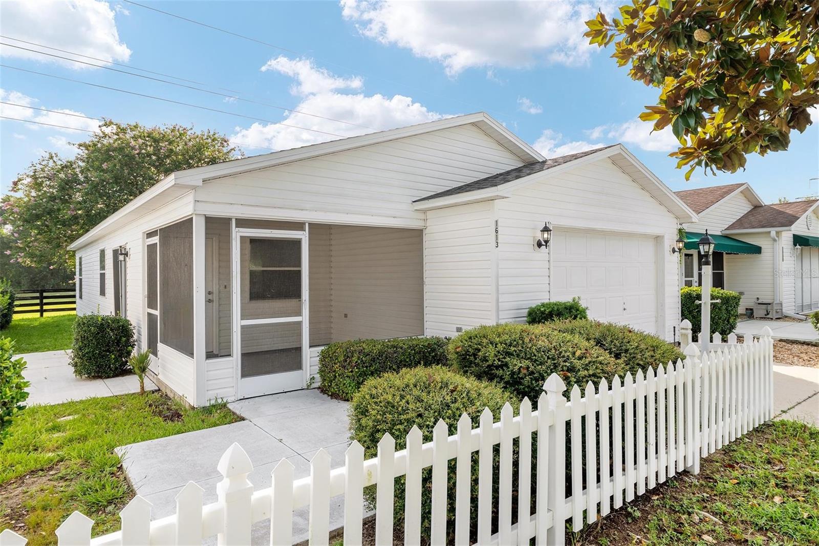 VILLAGES OF SUMTER VILLA DE LEON - Residential Lease