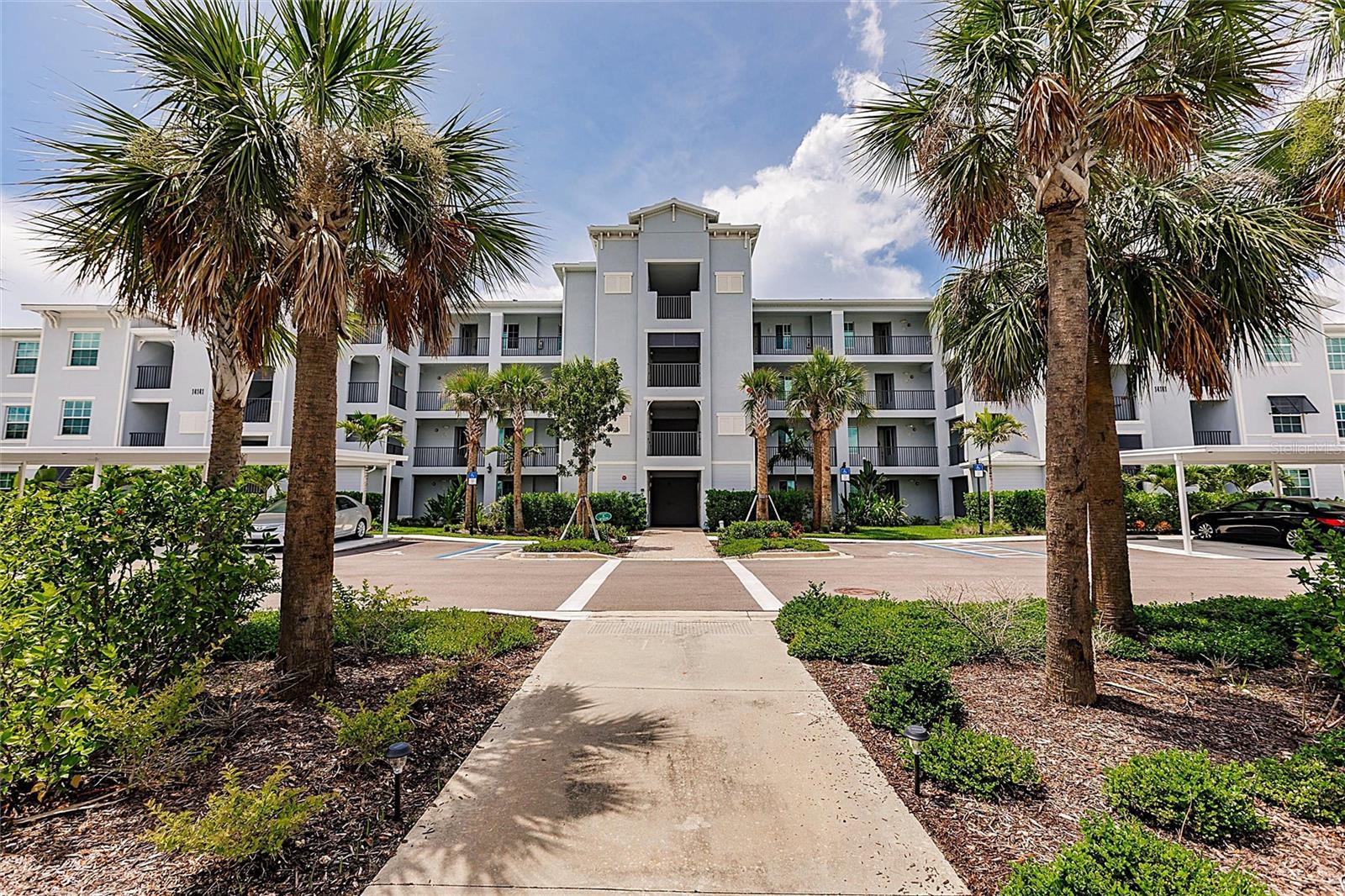 14141 HERITAGE LANDING BOULEVARD 921