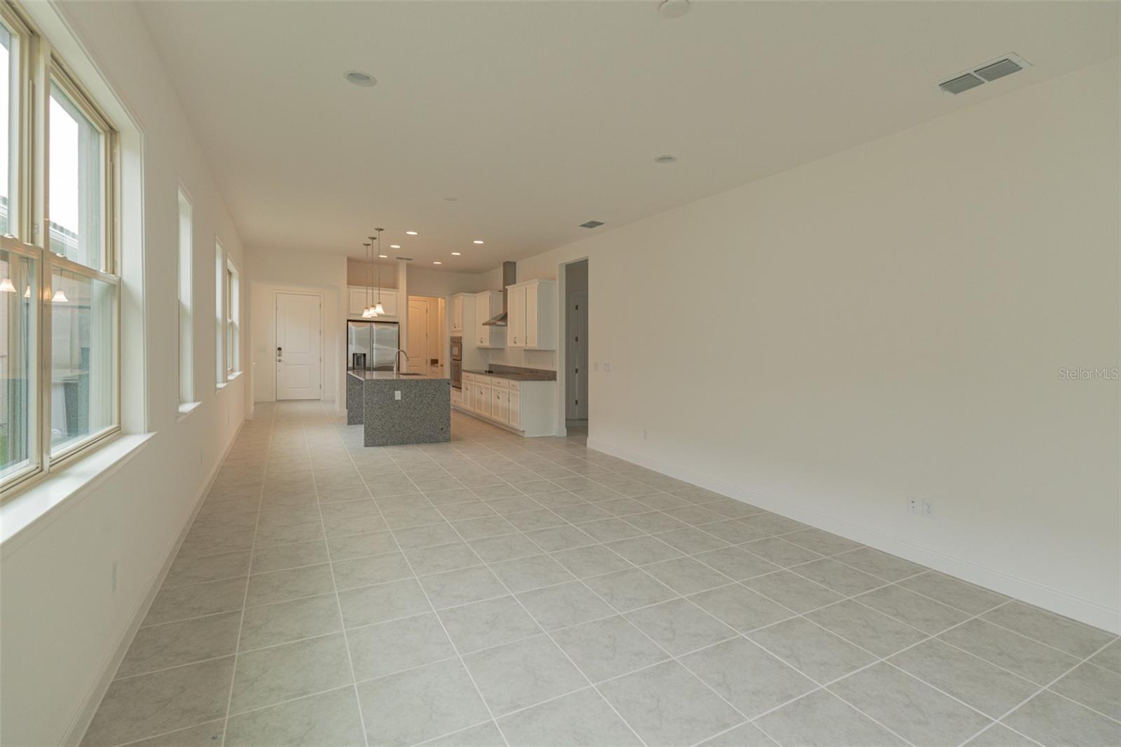 EAGLE CREEK - Residential Lease