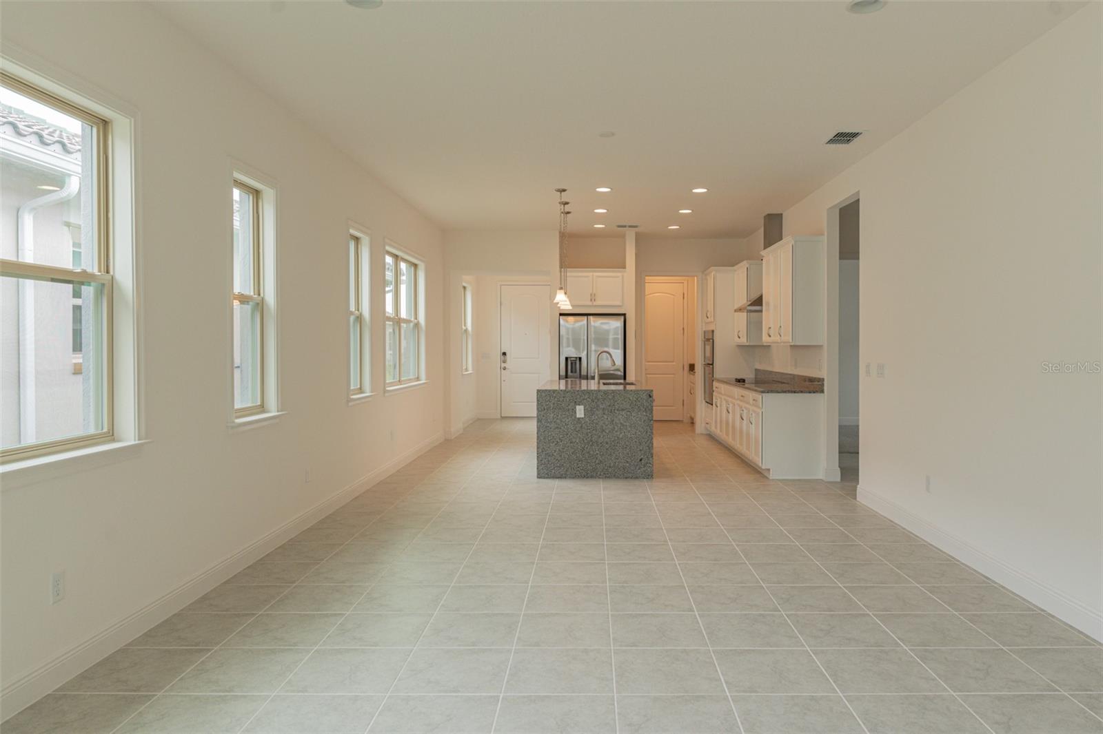 EAGLE CREEK - Residential Lease