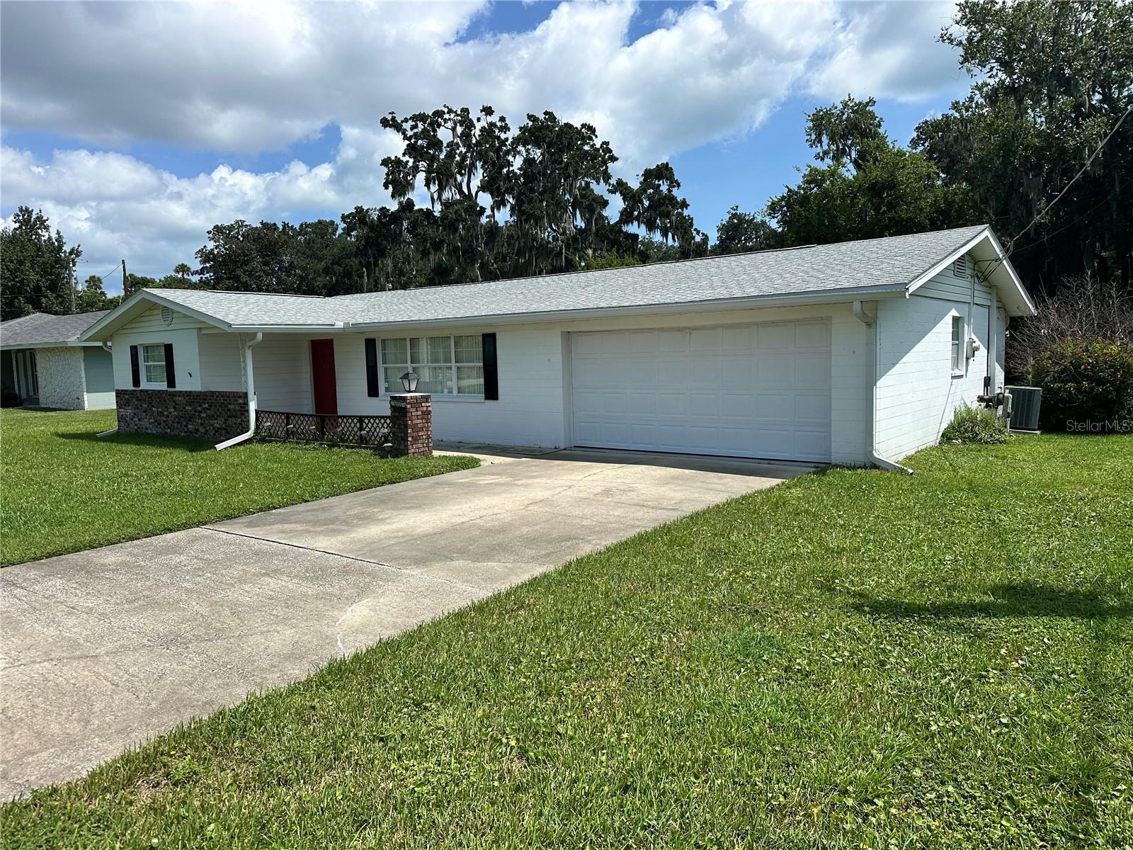2023 MAGNOLIA AVENUE
