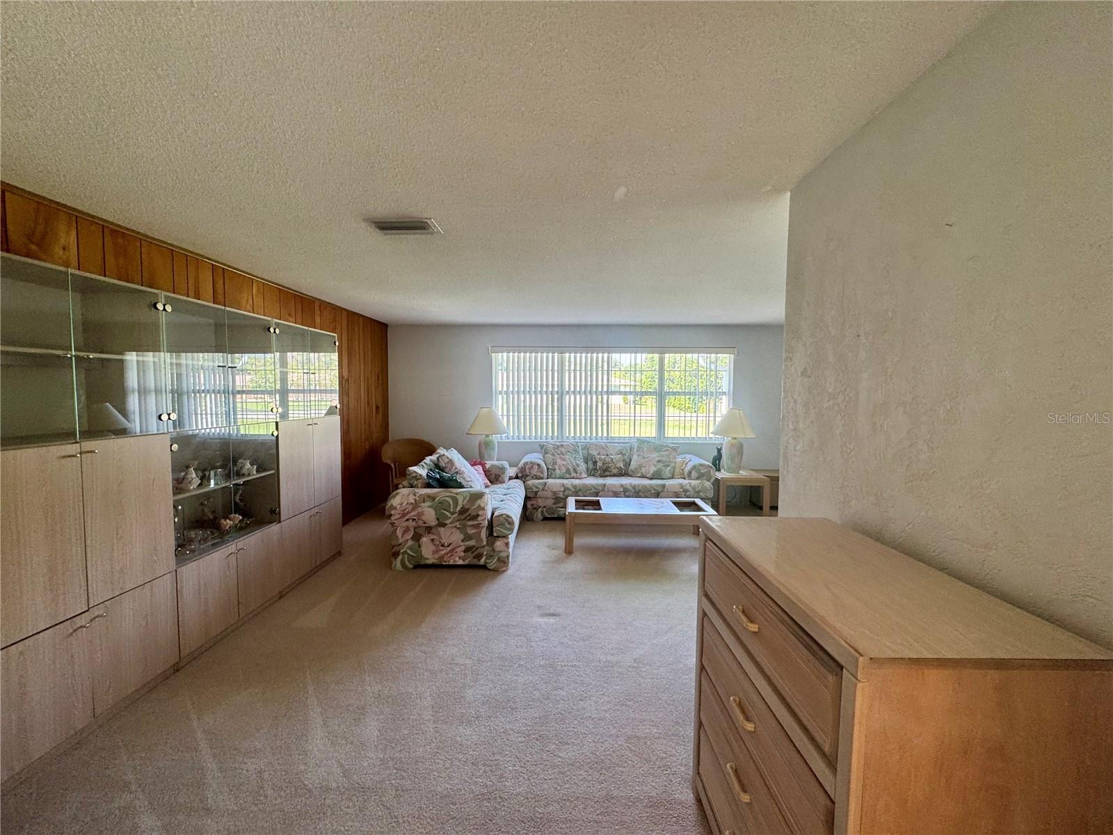 2023 MAGNOLIA AVENUE
