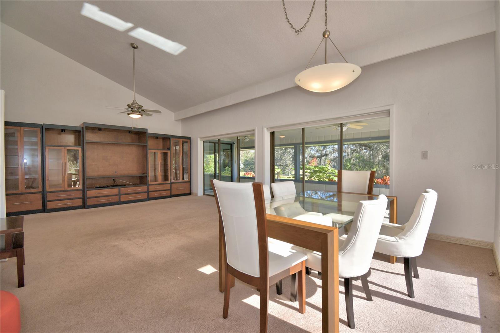 GRENELEFE COUNTRY HOME - Residential