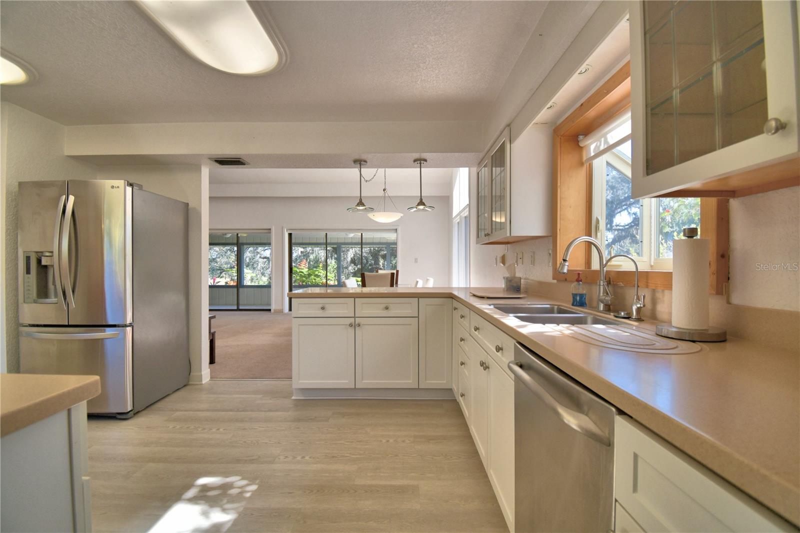 GRENELEFE COUNTRY HOME - Residential