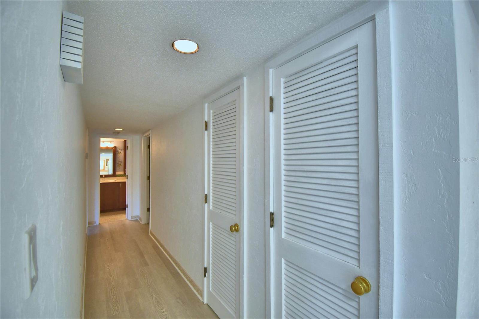 GRENELEFE COUNTRY HOME - Residential