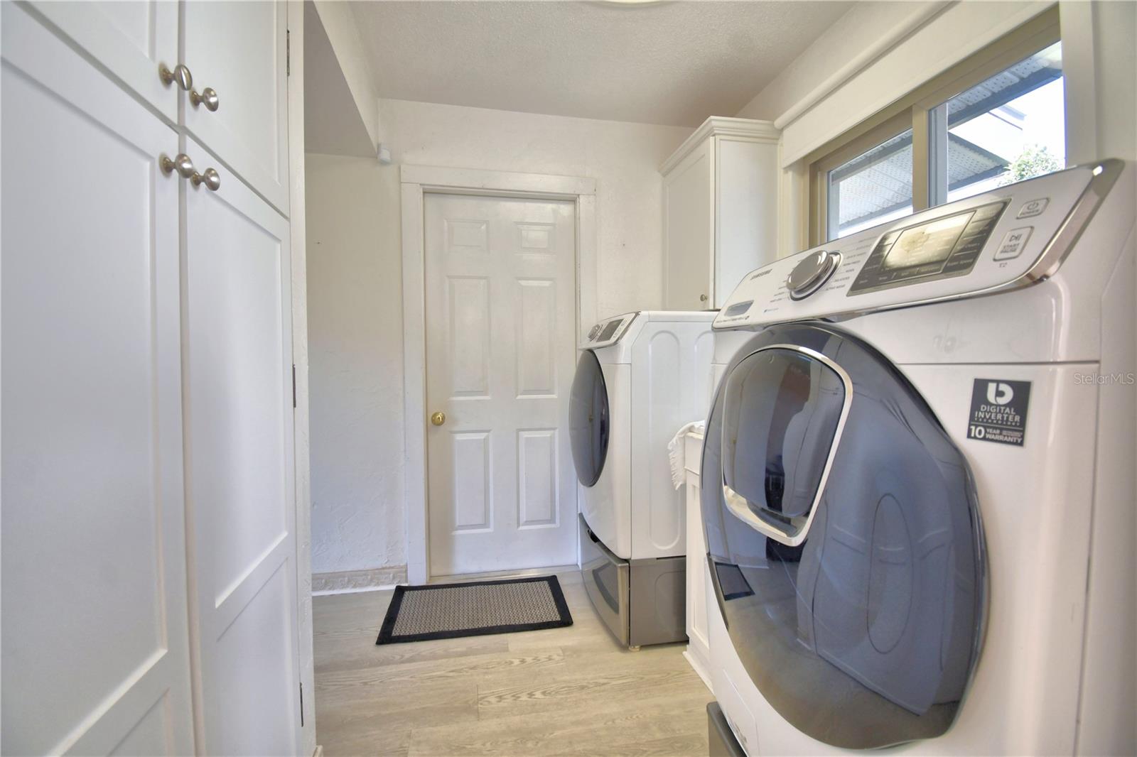 GRENELEFE COUNTRY HOME - Residential