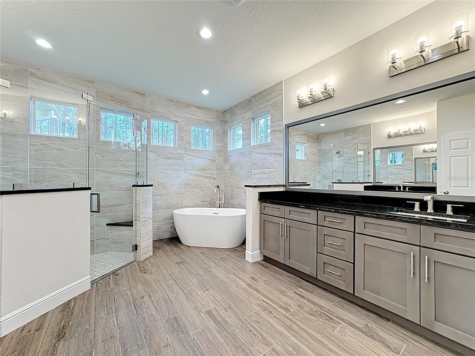 CAPE ORLANDO ESTATES - Residential