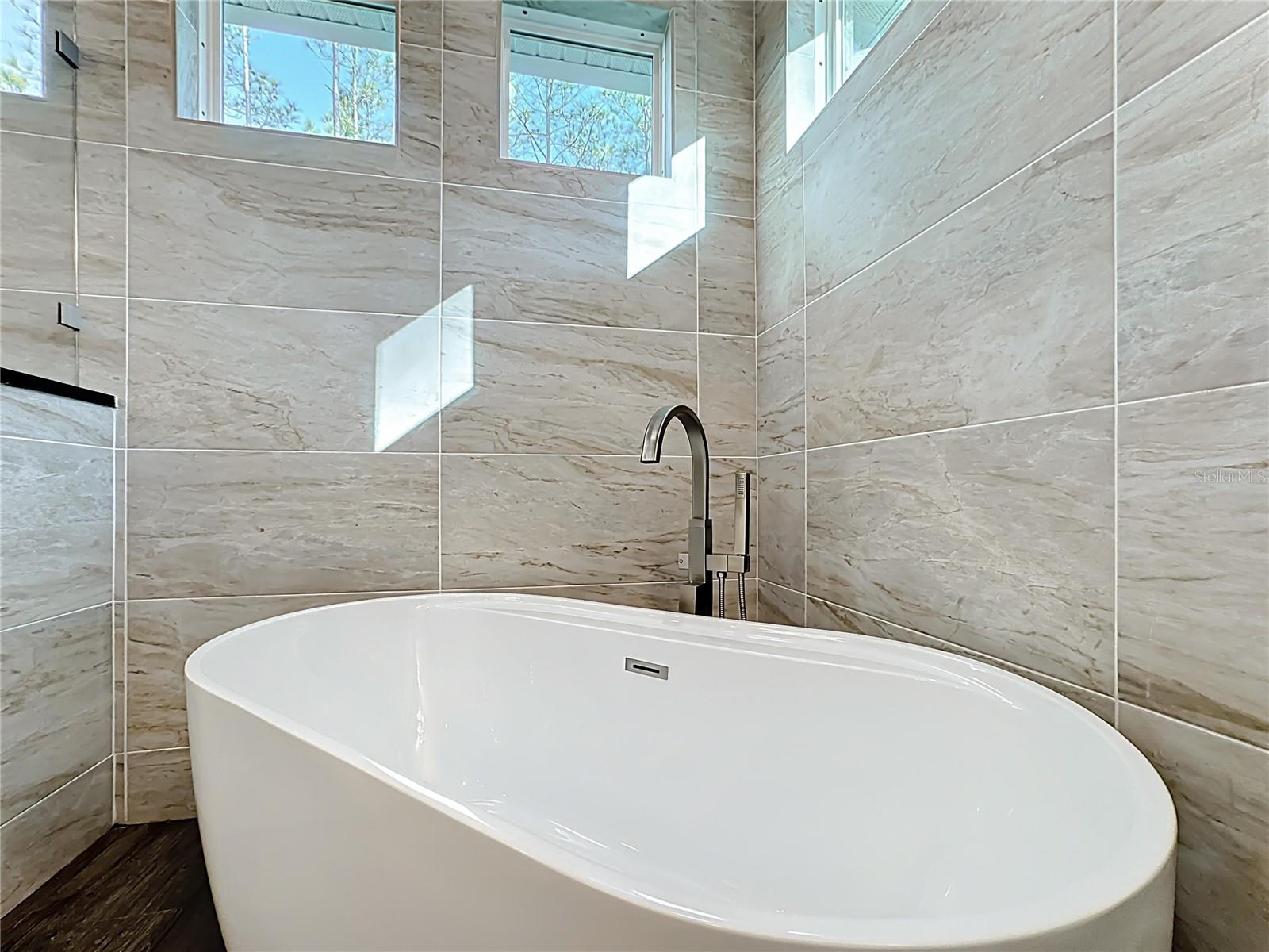 CAPE ORLANDO ESTATES - Residential