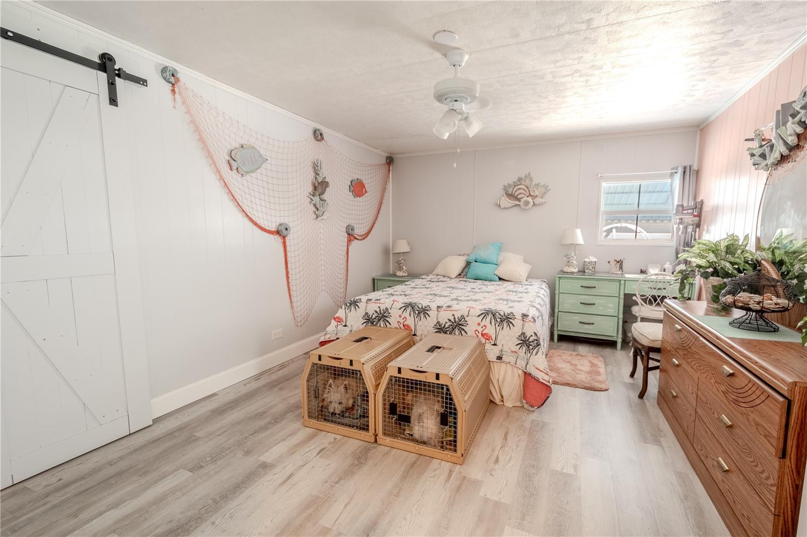 HOLIDAY SHORES MOBILE PARK UNREC - Residential