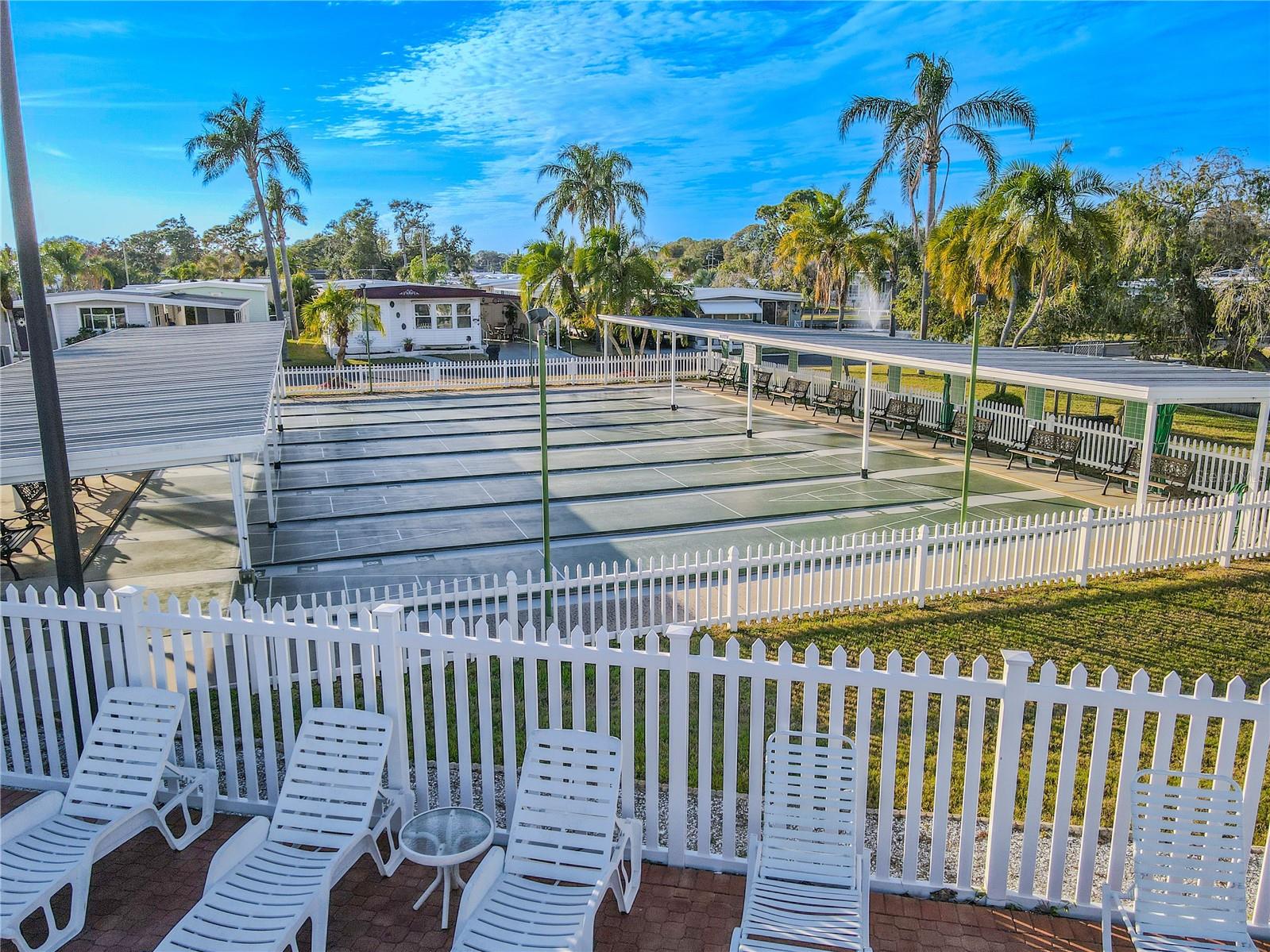 HOLIDAY SHORES MOBILE PARK UNREC - Residential