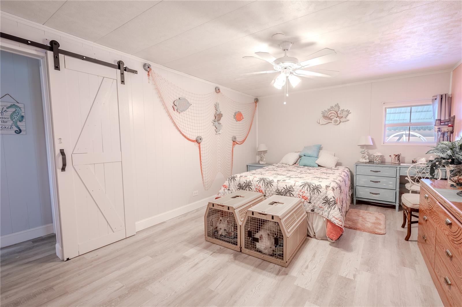 HOLIDAY SHORES MOBILE PARK UNREC - Residential