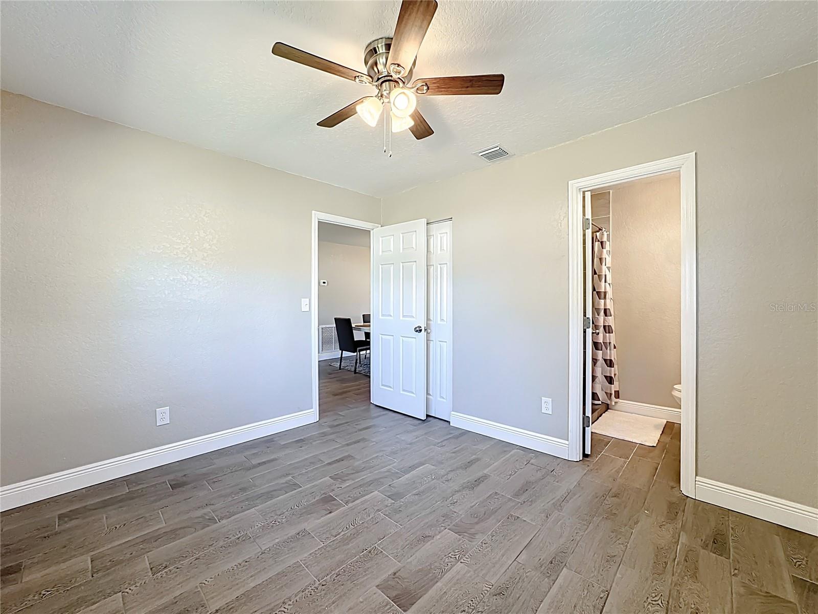 WOODMERE PARK 2ND REP - Residential