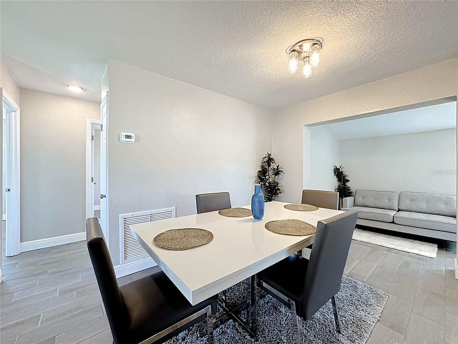 WOODMERE PARK 2ND REP - Residential