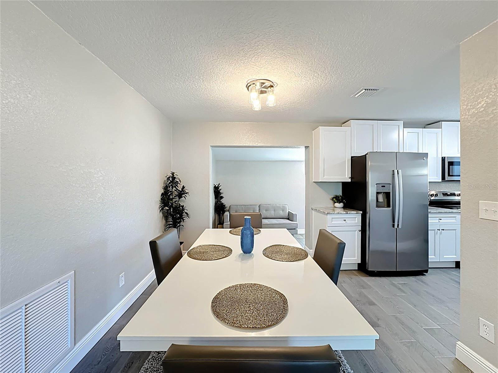 WOODMERE PARK 2ND REP - Residential