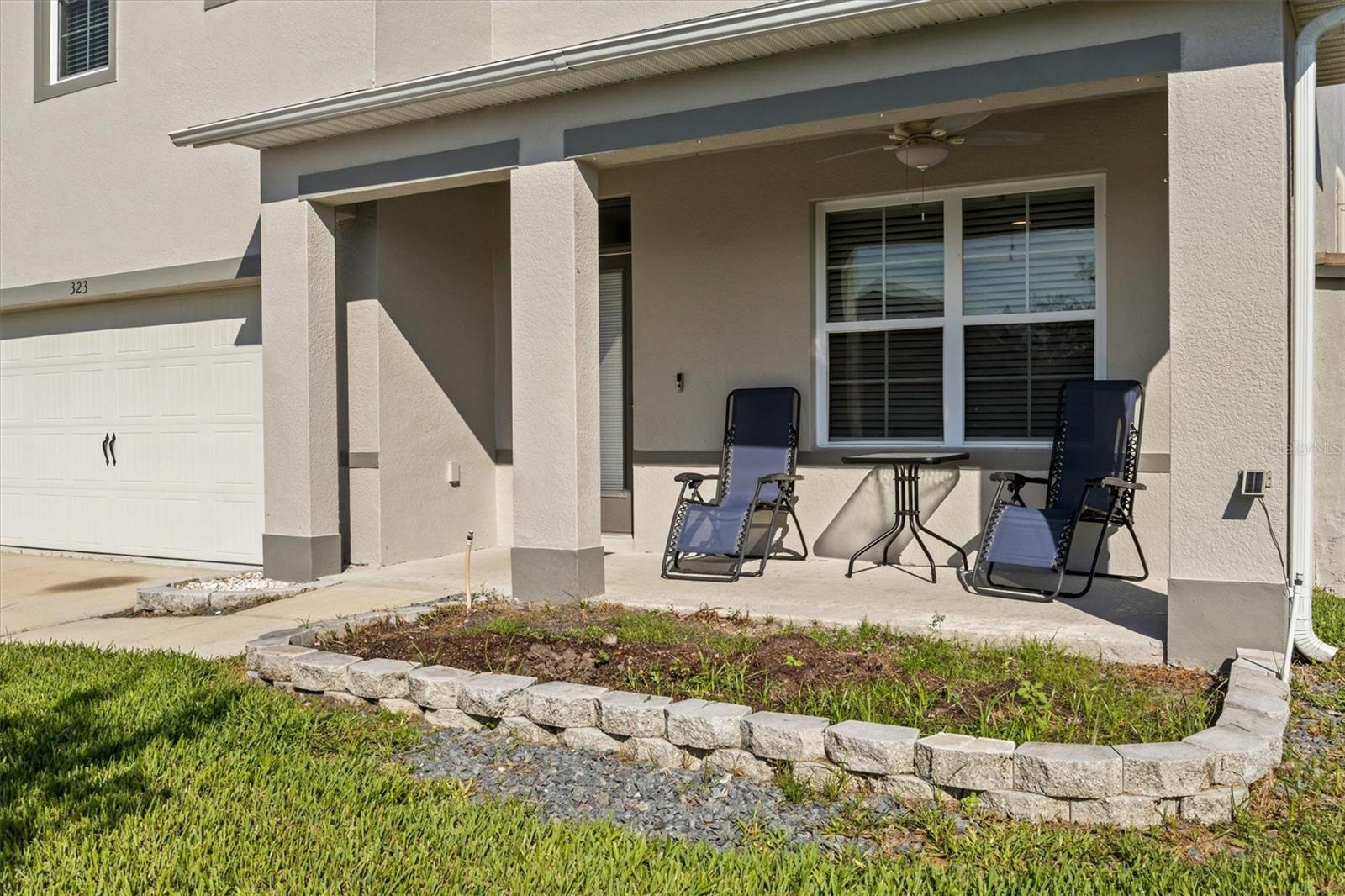 323 HARBOUR WAY