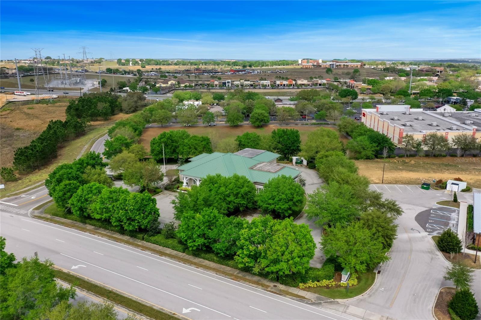 CLERMONT HANCOCK TOWNE CENTRE - Commercial Sale