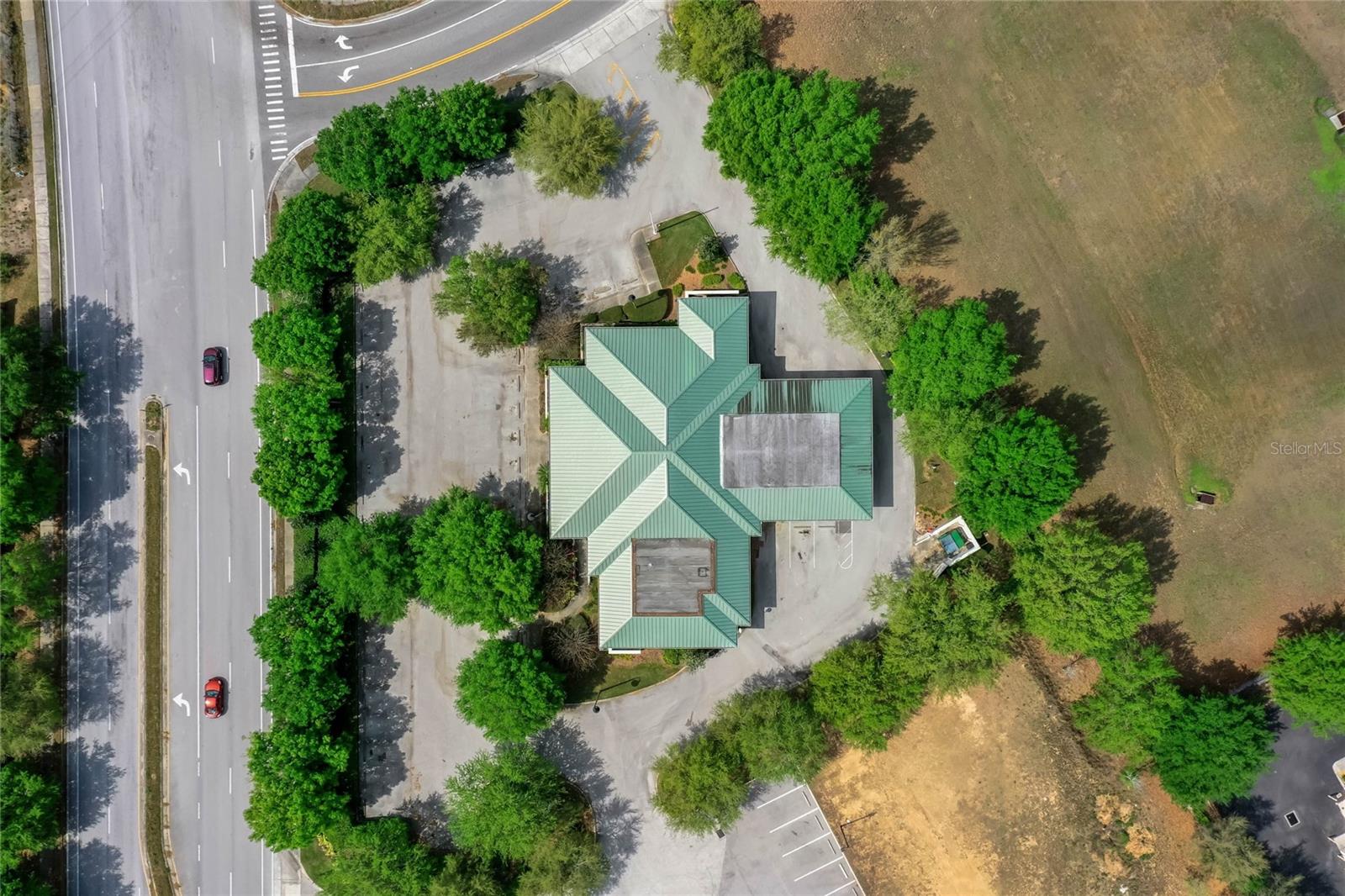 CLERMONT HANCOCK TOWNE CENTRE - Commercial Sale