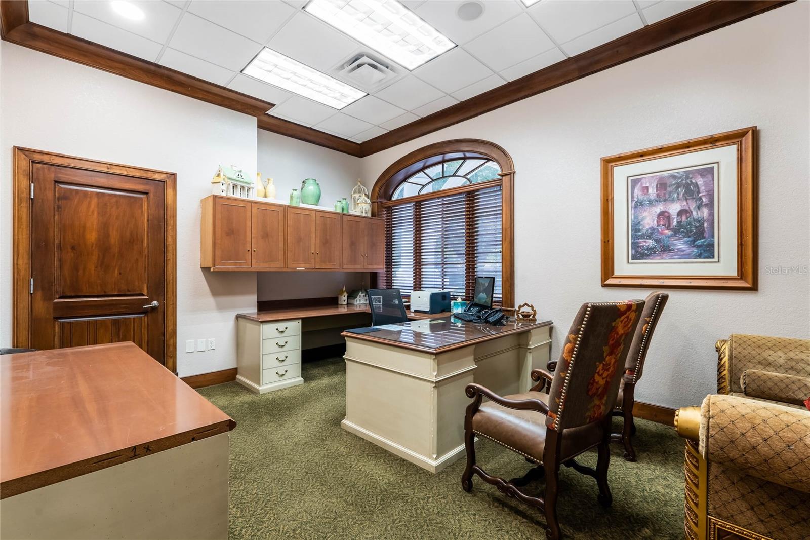 CLERMONT HANCOCK TOWNE CENTRE - Commercial Sale