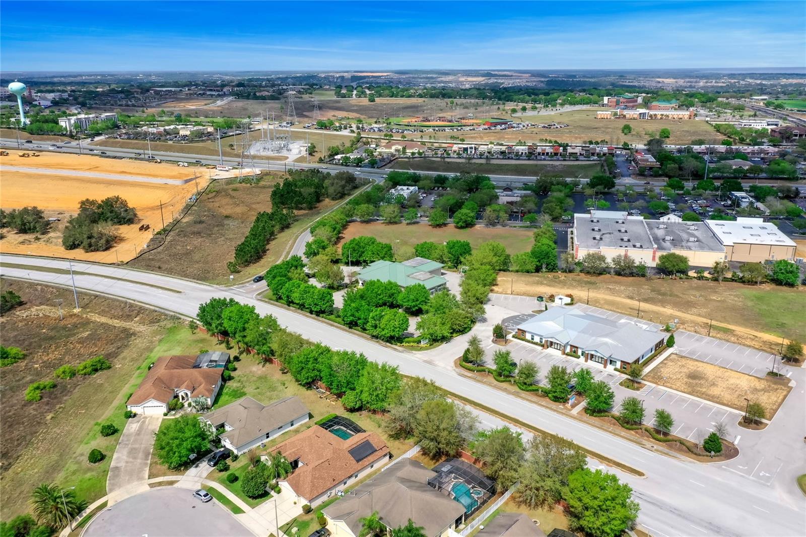 CLERMONT HANCOCK TOWNE CENTRE - Commercial Sale