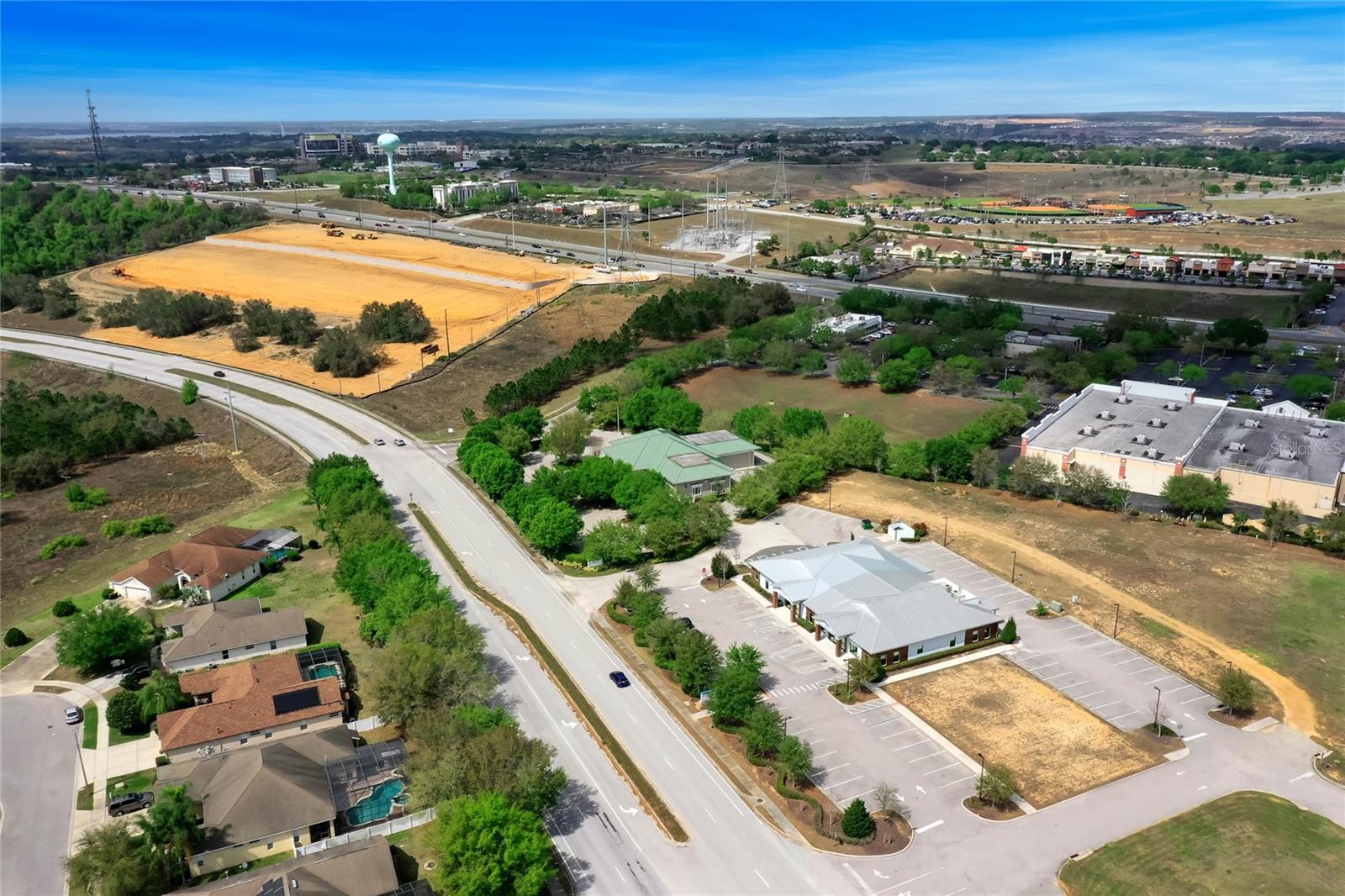 CLERMONT HANCOCK TOWNE CENTRE - Commercial Sale