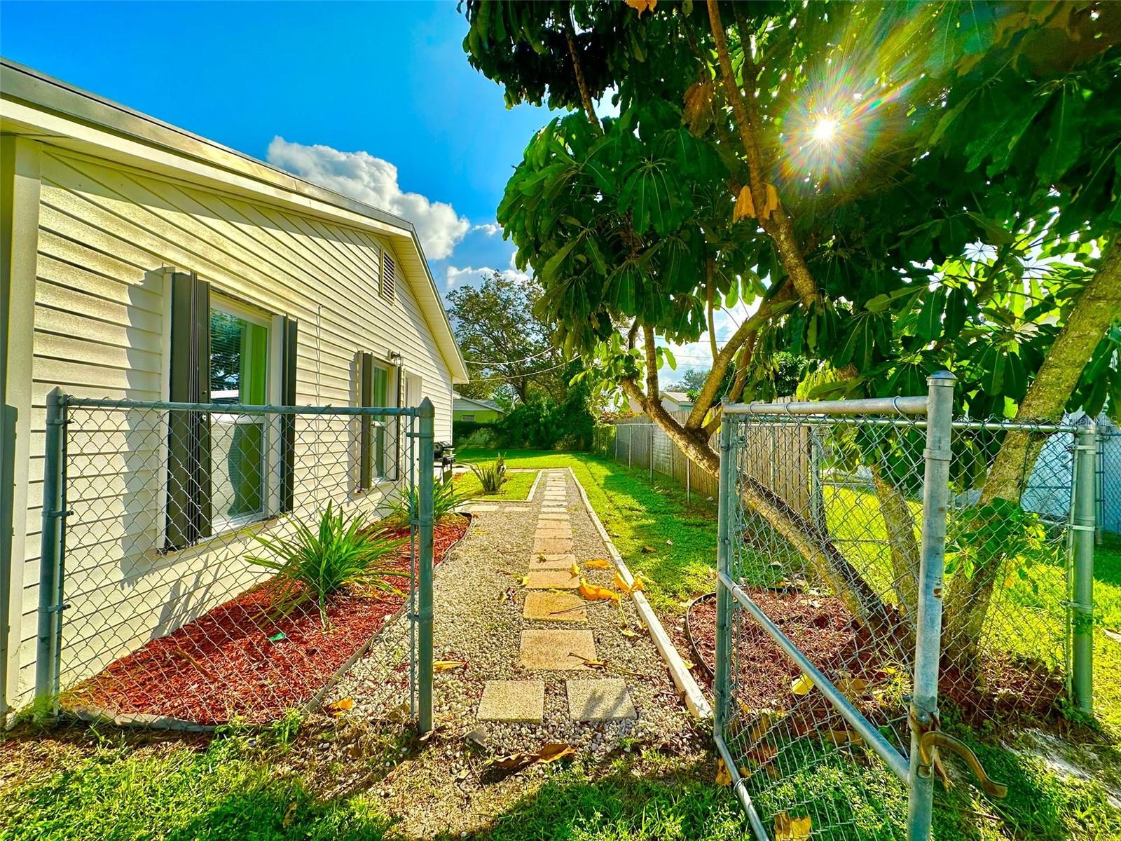 SUNWOOD PARK 02 - Residential