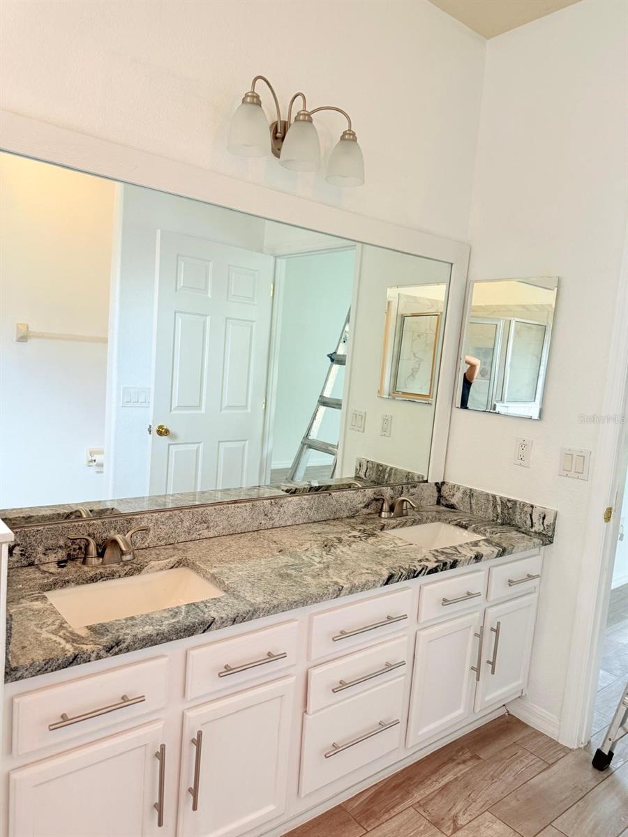 OAKS PH 1 B1 - Residential