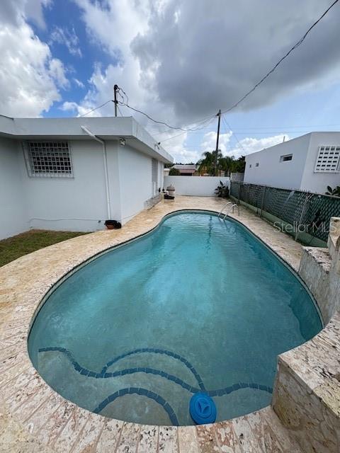 SANTA PAULA - Residential