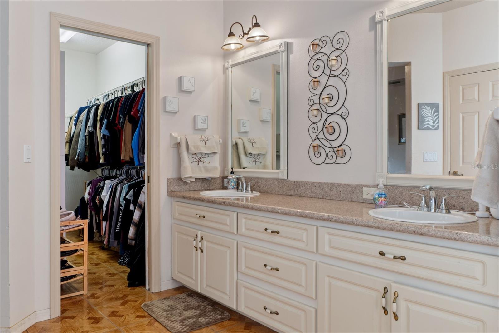 SHAMROCK ACRES PH 03 UNREC - Residential