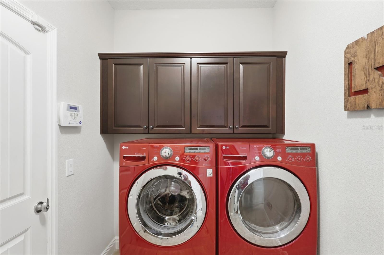 WELLINGTON WOODS - Residential