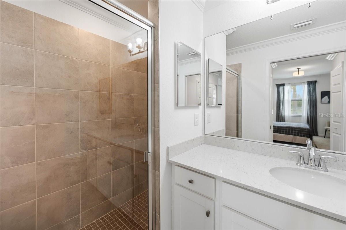 LAKEWOOD NATIONAL - Residential