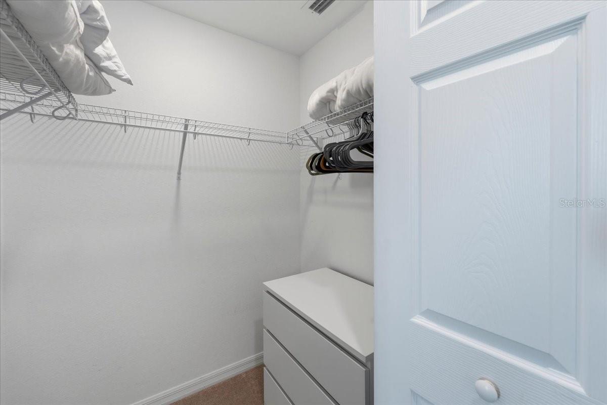 LAKEWOOD NATIONAL - Residential