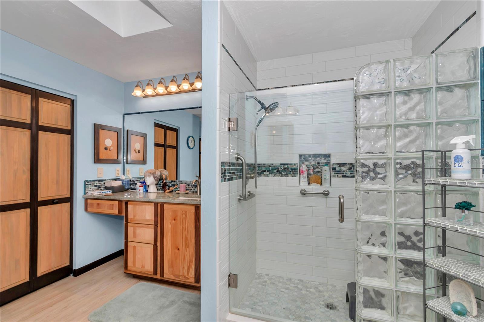 RAINBOW SPRINGS THE FOREST - Residential