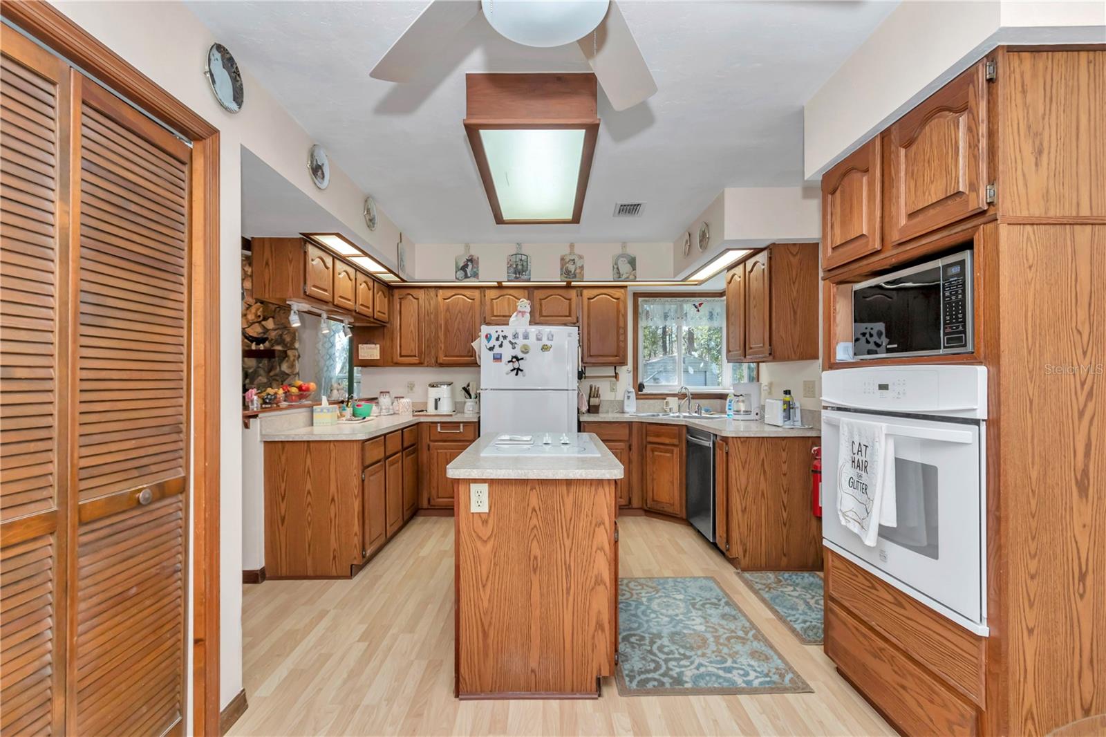 RAINBOW SPRINGS THE FOREST - Residential