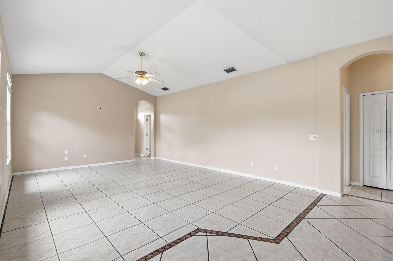 FISHHAWK RANCH PH 1 UNITS 1 - Residential