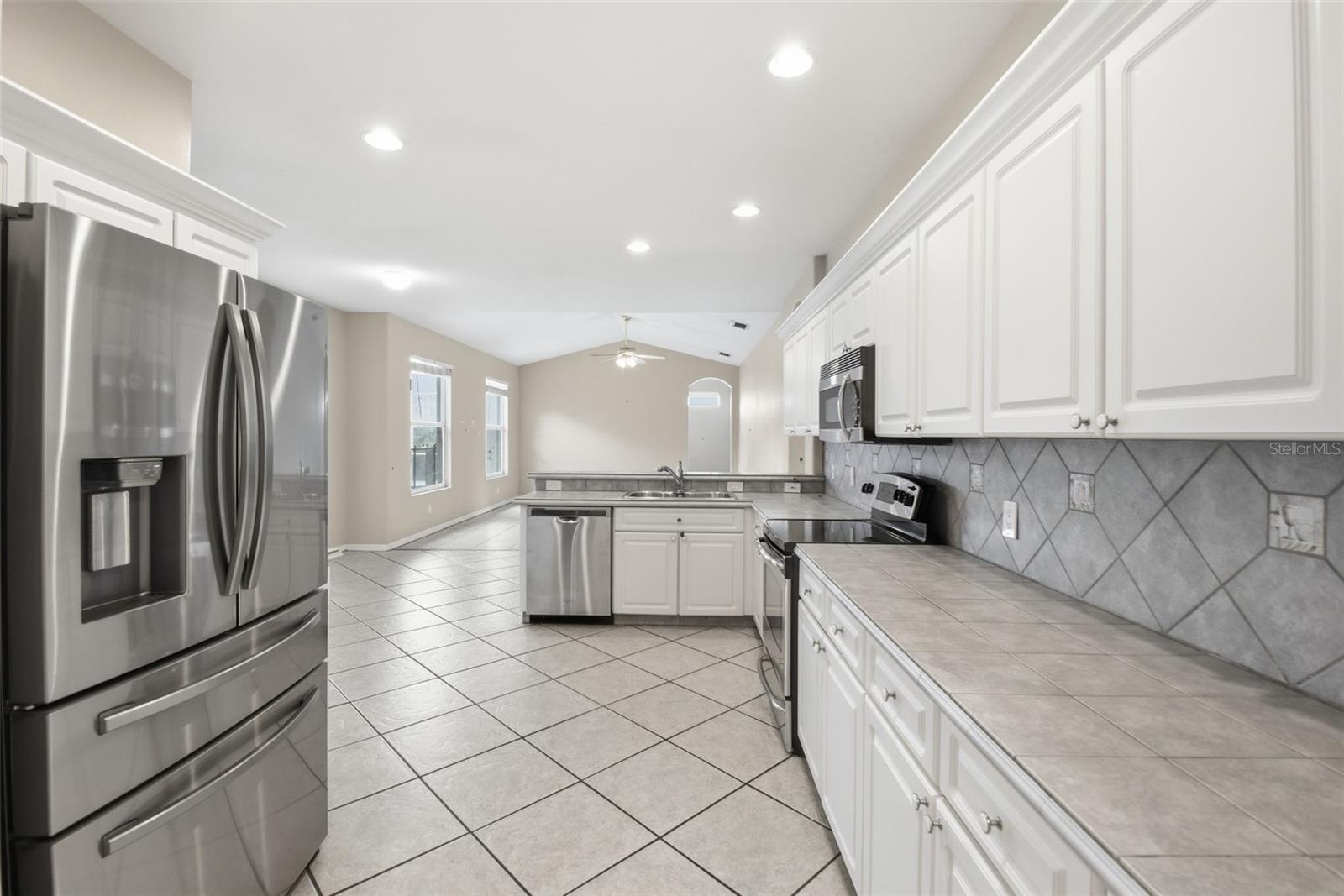 FISHHAWK RANCH PH 1 UNITS 1 - Residential