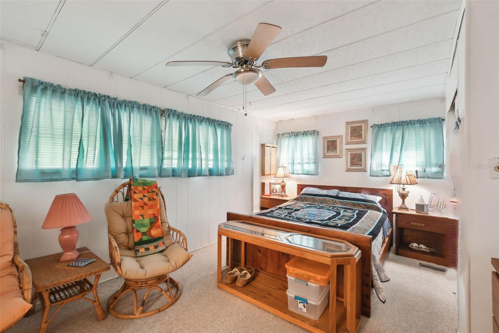 POINTE WEST RESIDENT OWNED COMMUNITY INC - Residential Lease