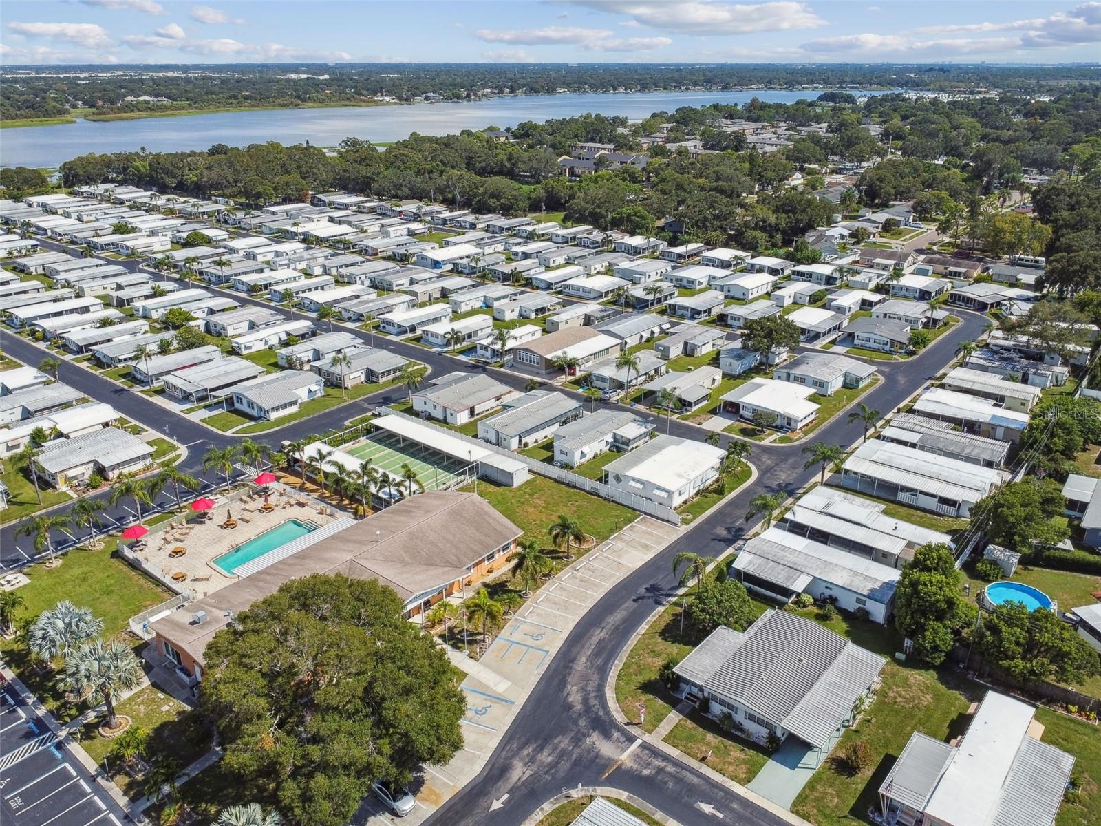 POINTE WEST RESIDENT OWNED COMMUNITY INC - Residential Lease