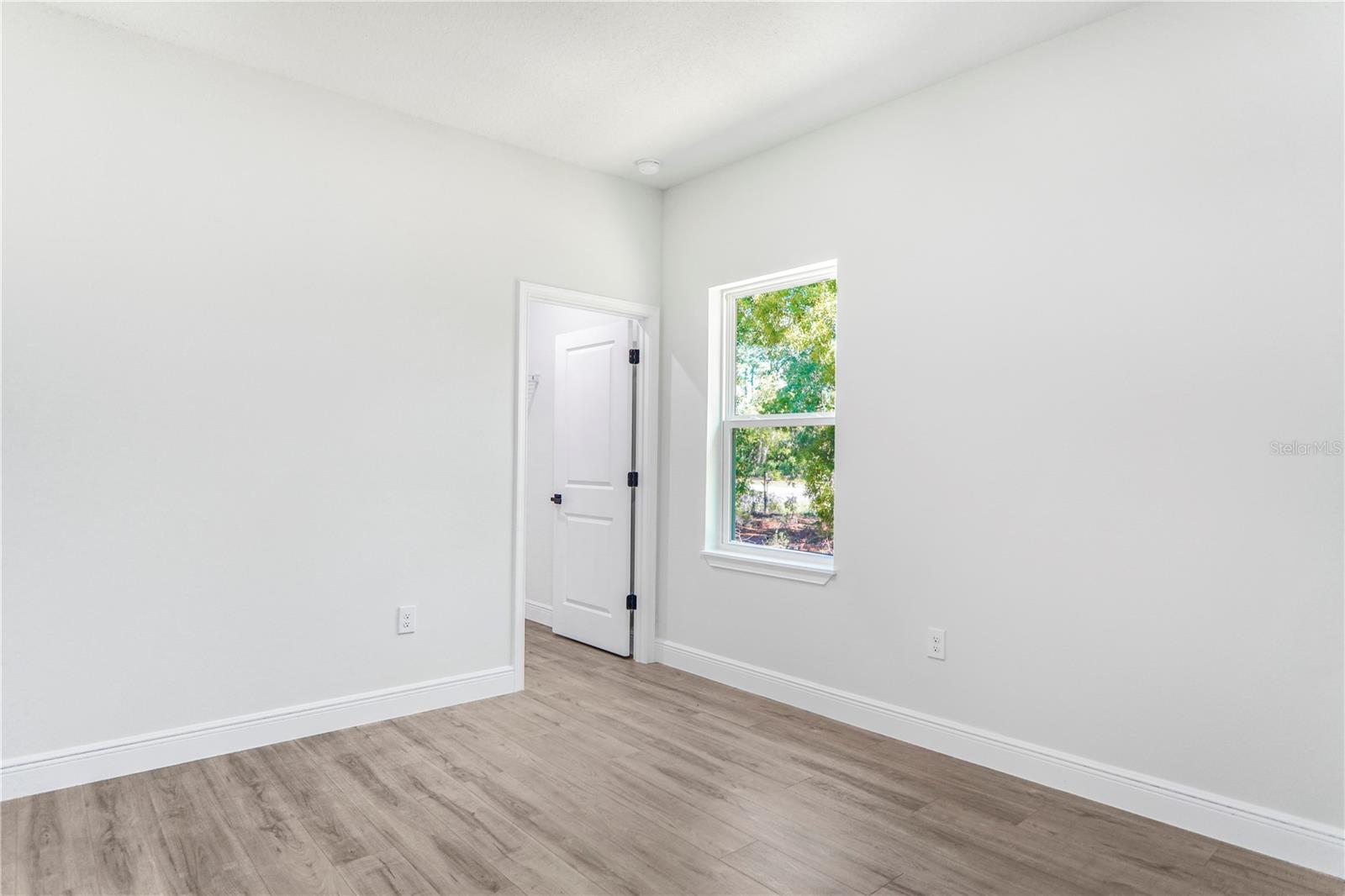 MARION OAKS UN 9 - Residential