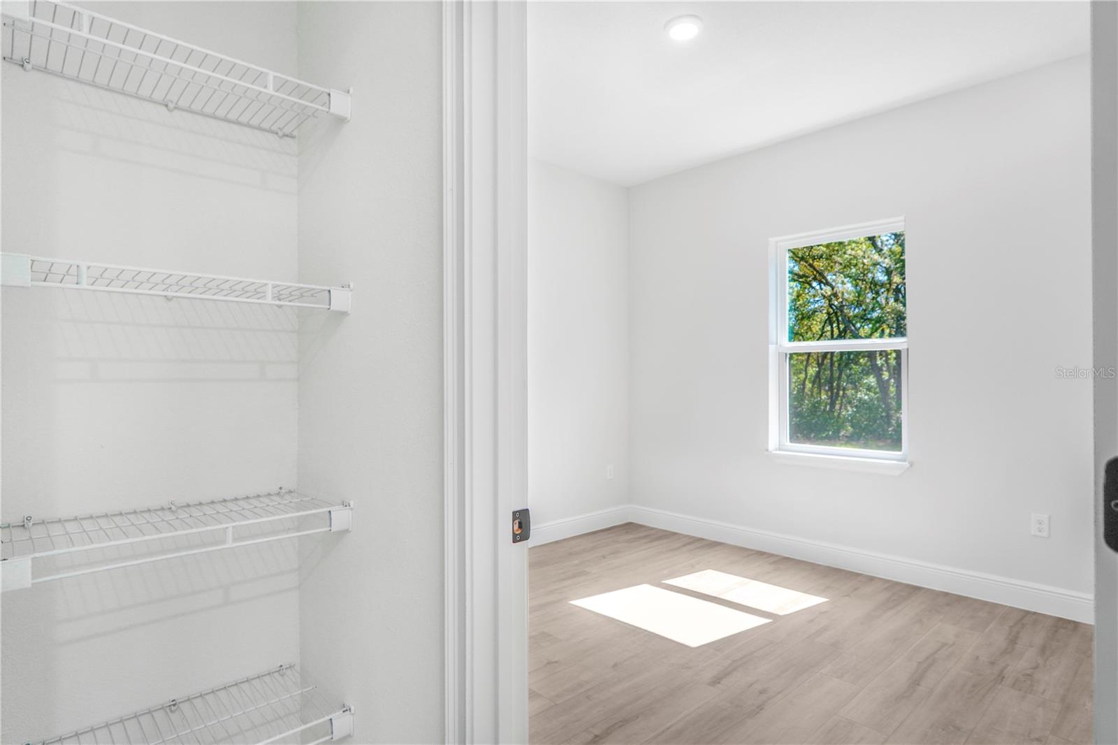 MARION OAKS UN 9 - Residential